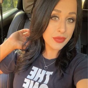 Meet your Posher, Kaila